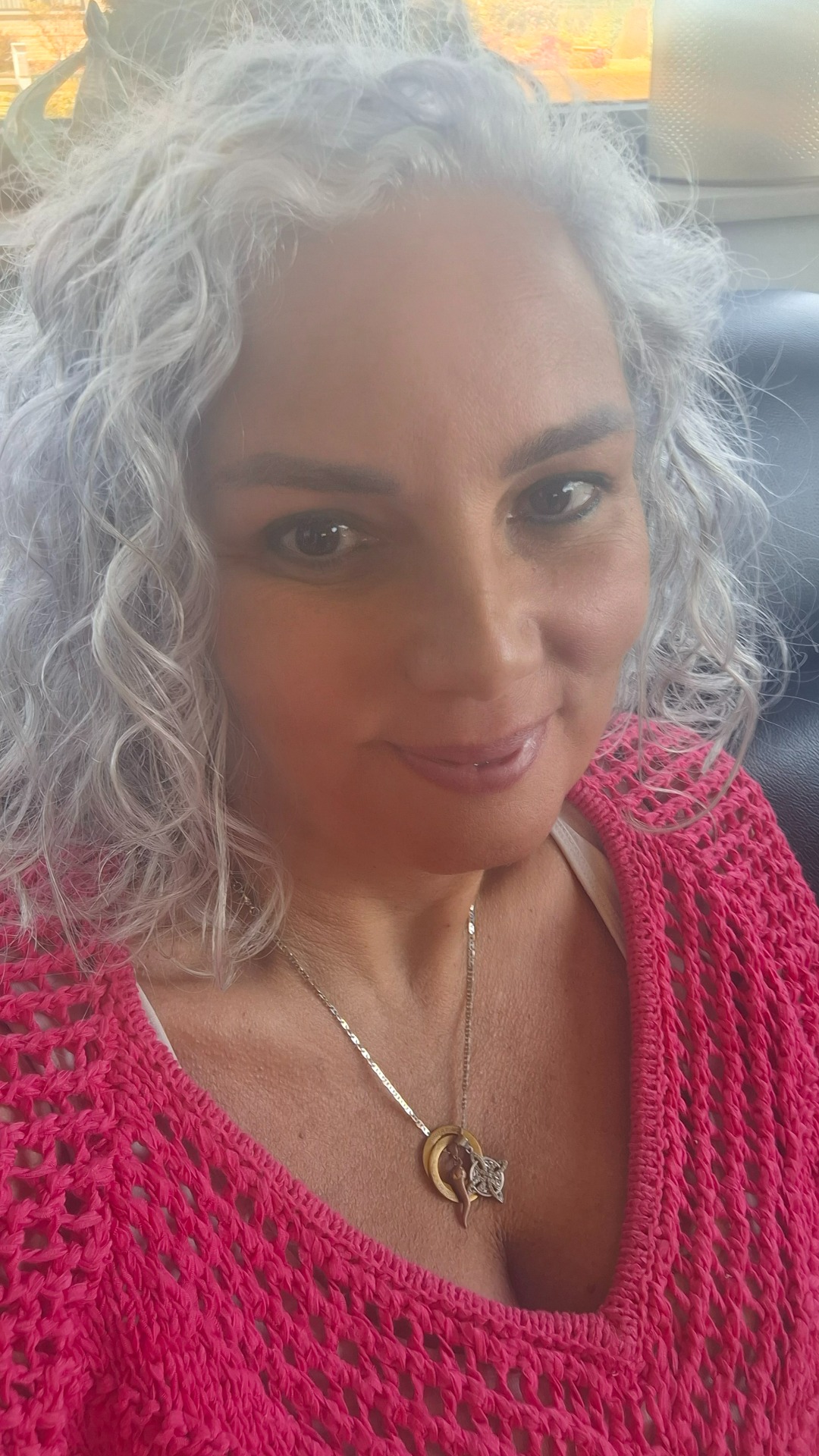 Tamara, zielenreis Methode via Karma Healing en Energetische Therapie te Pajottegem, Gooik, Lennik, Halle ,Dilbeek, Ninove, Aalst, Geraardsbergen, Meerbeke, Oost Vlaanderen, Vlaams Brabant